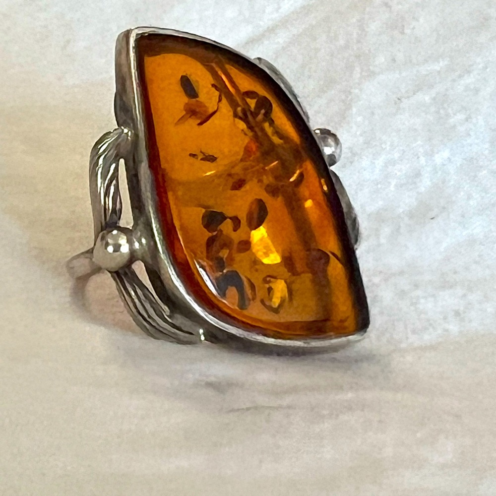 Vintage Amber Ring with Inclusions